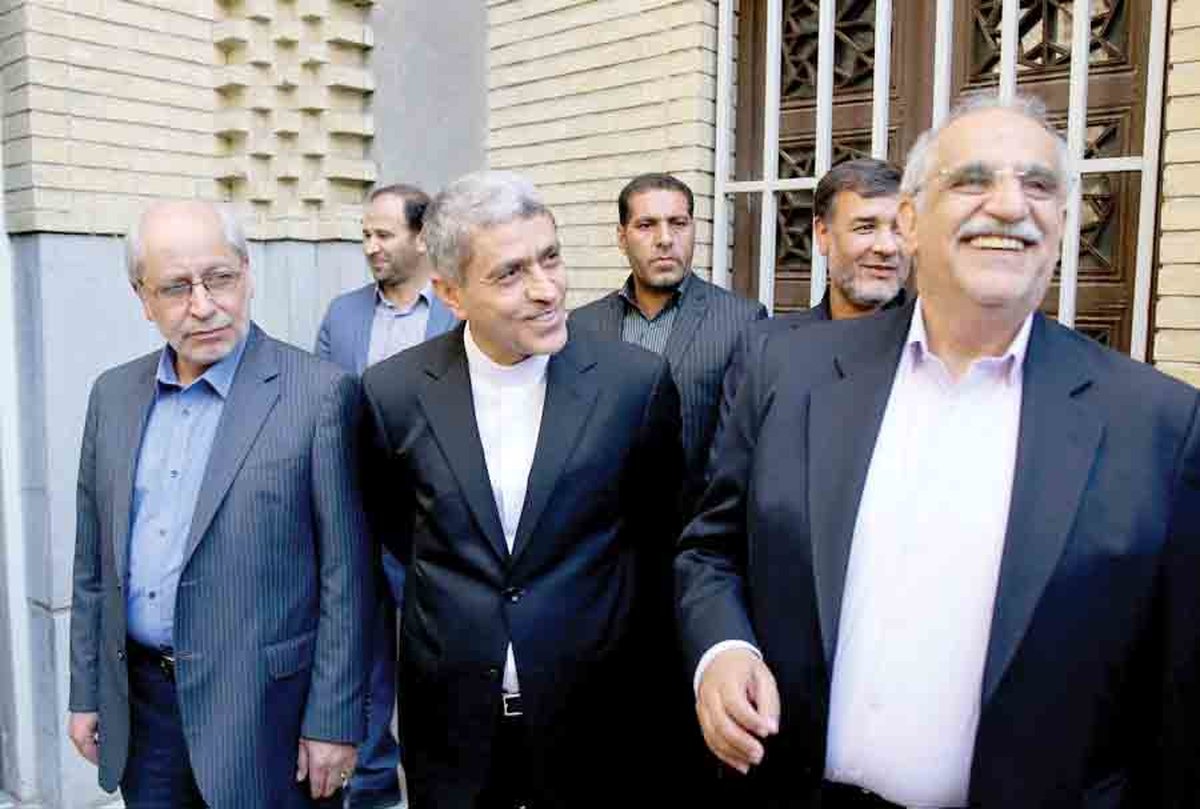 گره عجیب / چرا نظریهپرداز اقتصادی ظهور نمیکند؟