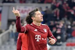 ژاوی کار خودش را کرد؛ لوا در رویای نوکمپ