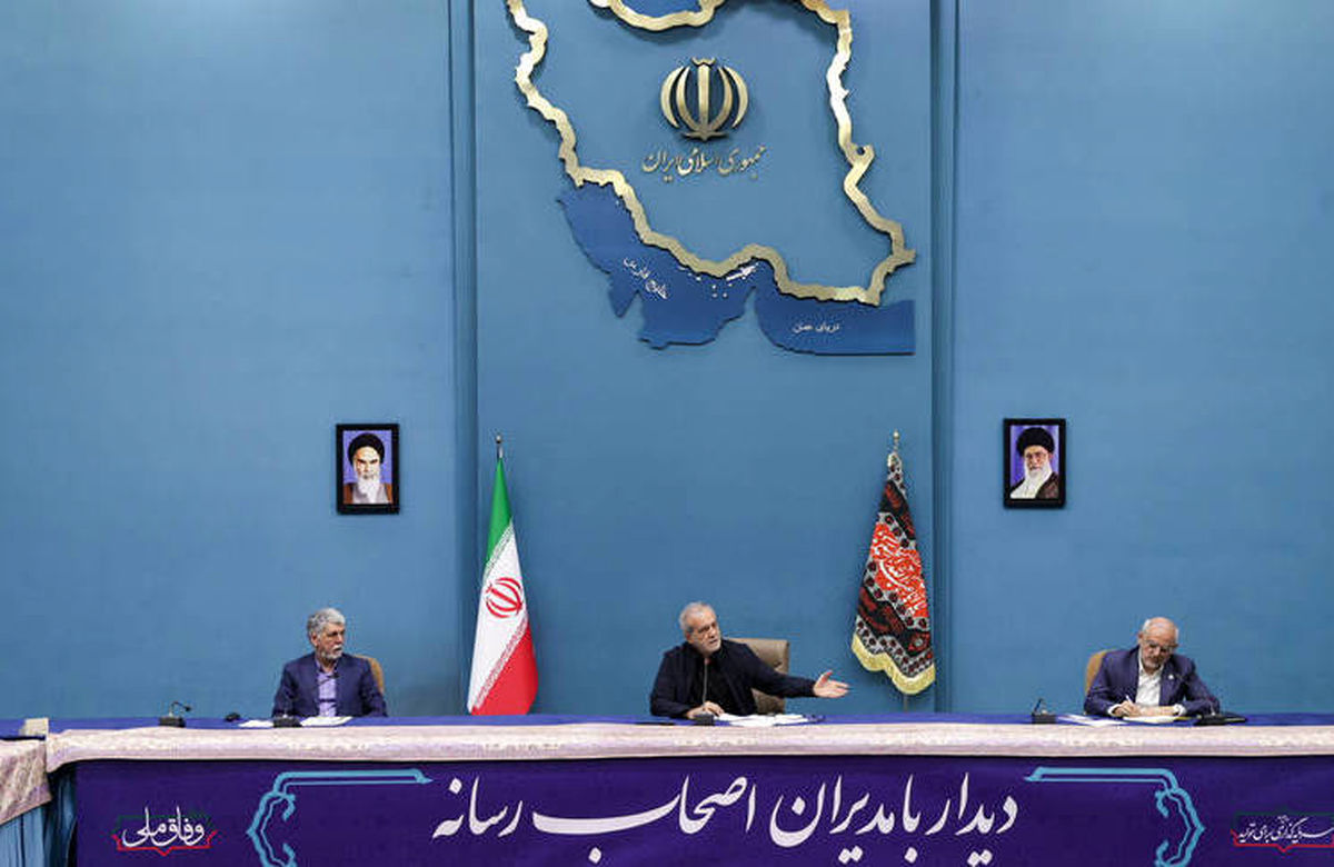 پزشکیان : قیمت بنزین برای پر مصرف ها گران می شود