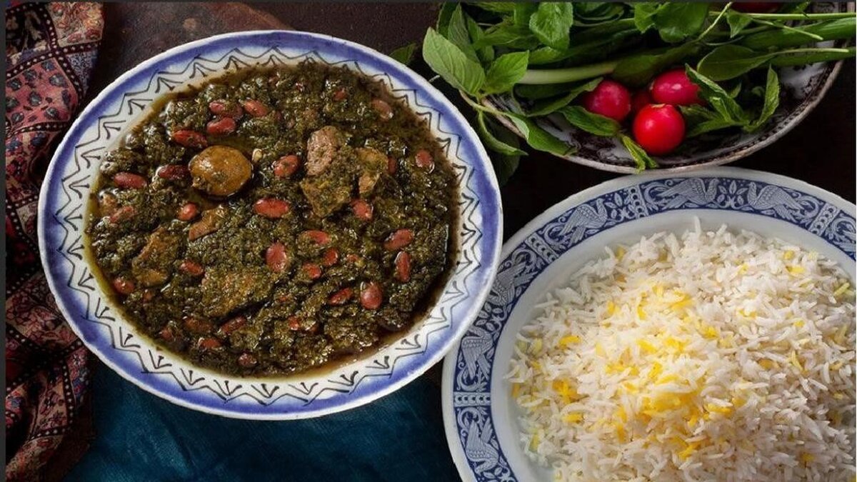 طرز تهیه بهترین خورشت قورمه سبزی