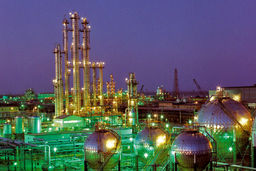 لطف تحریم نفت ایران به صنعت پتروشیمی چیست؟