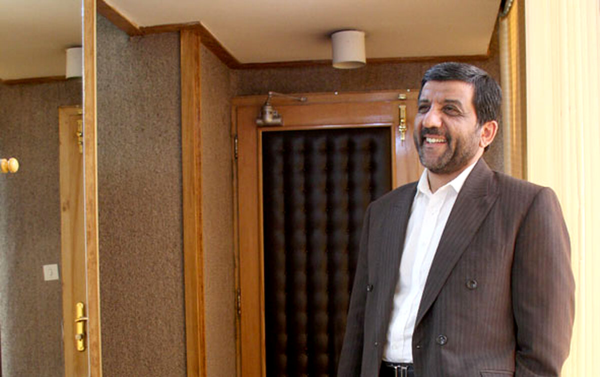 به امام جمعه تبریز گفتم شاخ غول را نشکستید رفتید استادیوم /حرف وحید حقانیان خطاب به جهانگیری سنخیتی با رفتار شخصی رهبری ندارد