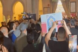 تشییع پیکر سردار زاهدی و همرزمانش در حرم حضرت رقیه (سلام‌الله‌علیها)