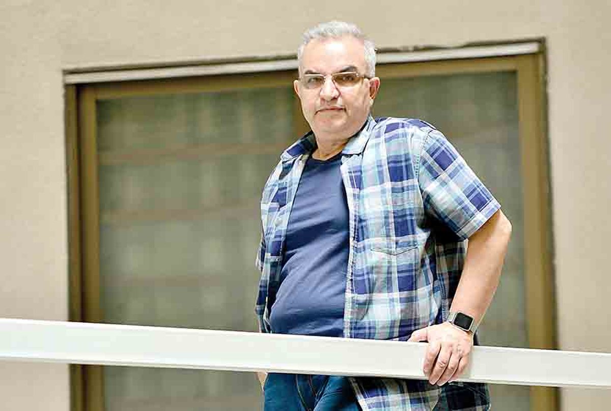 فراز و فرود «هزارپا» در گفتوگو با ابوالحسن داودی/ دهه 60 برایم محترم است