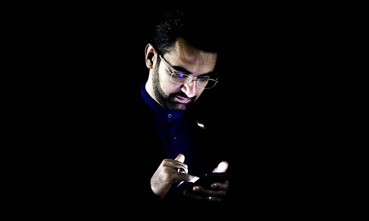 واکنش آذری جهرمی به قانون محدودیت سنی برای کاندیداتوری در انتخابات