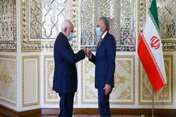 ایران میانجی طالبان و افغانستانی‌ها می‌شود