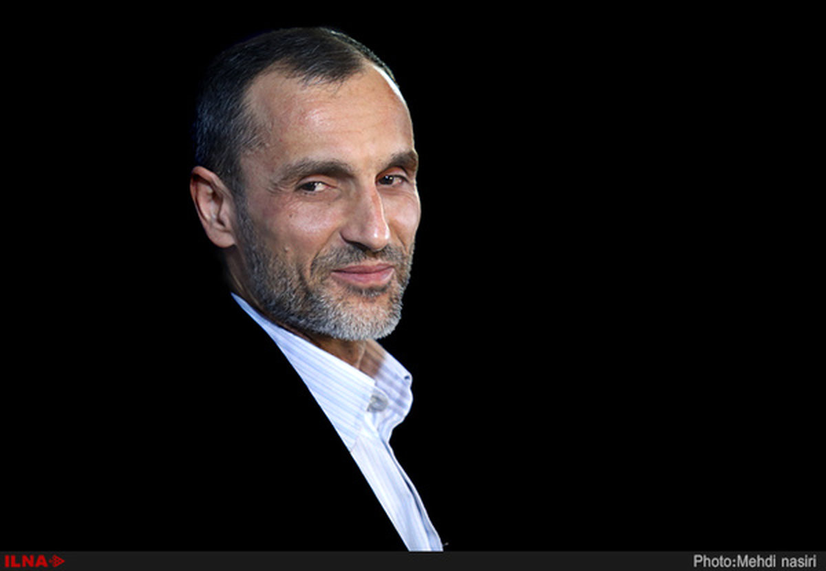 باوجود تبلیغات گسترده احمدینژادی نیامد / بقایی: قرار نبود احمدینژاد در جلسه دادگاه حاضر شود + عکس