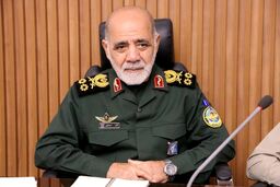 فرمانده قرارگاه مرکزی خاتم : با همه ظرفیت آماده دفاع هستیم