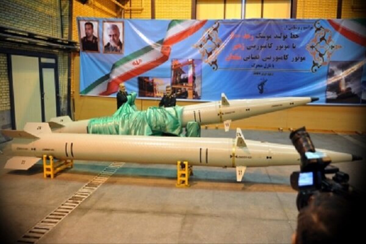  موشک «رعد ۵۰۰»  نسل جدید نقطه زن های کامپوزیتی ایران رونمایی شد