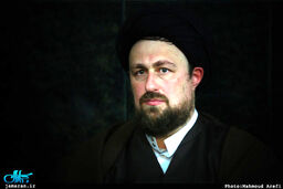 سید حسن خمینی جا پای حسن روحانی می‌گذارد؟