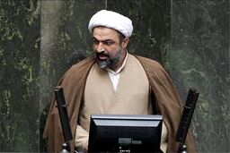 سوپر انقلابی ها دنبال انتقام از ظریف