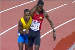 ببینید از خود گذشتگی بی نظیر یک دونده ؛ او دنیا را به تعظیم وا داشت