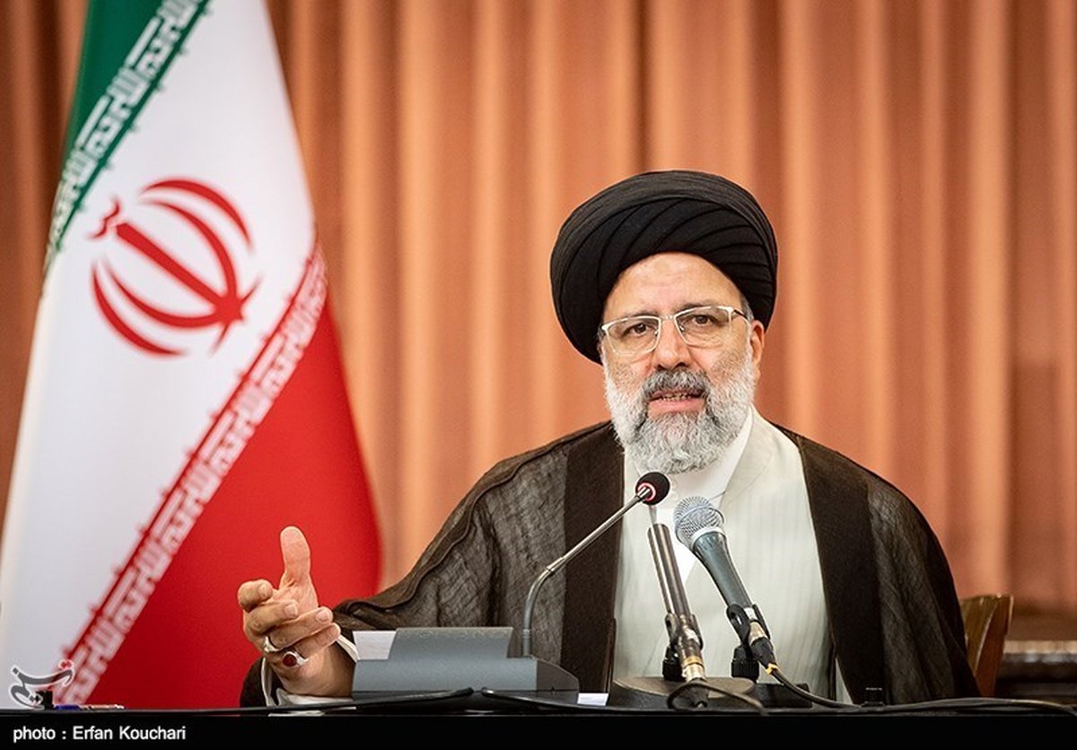 سیدابراهیم رئیسی: آمریکایی ها برای مذاکره با ایران در حال التماس کردن هستند