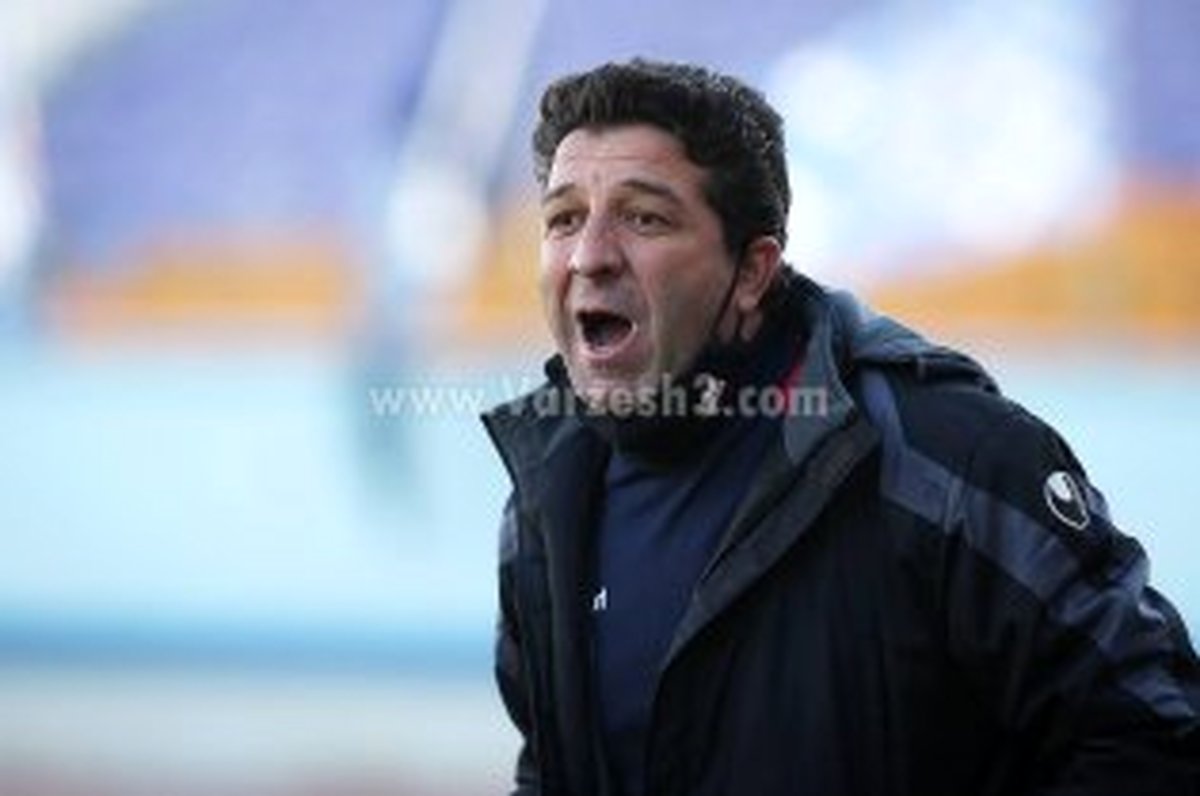 انتقادهای هافبک سابق از نمایش تیم  گل محمدی!