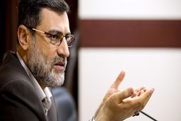 قاضی زاده هاشمی: روحانی از موفقیت مجلس در اصلاح امور نگران است