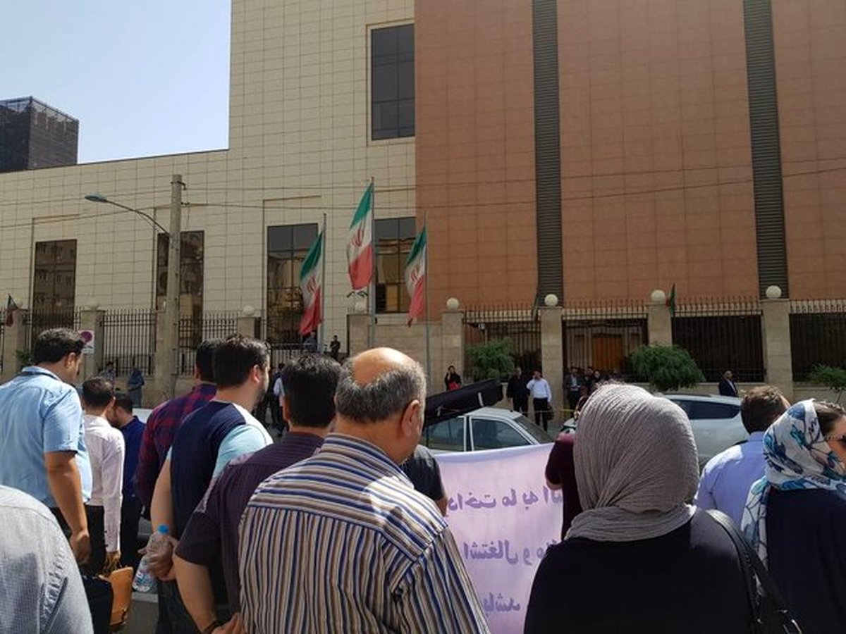 اعتراض عده ای از تجار و واردکنندگان و تولیدکنندگان  به پرداخت مابهالتفاوت ارزی