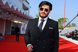 جواد عزتی با ظاهری آشفته + عکس