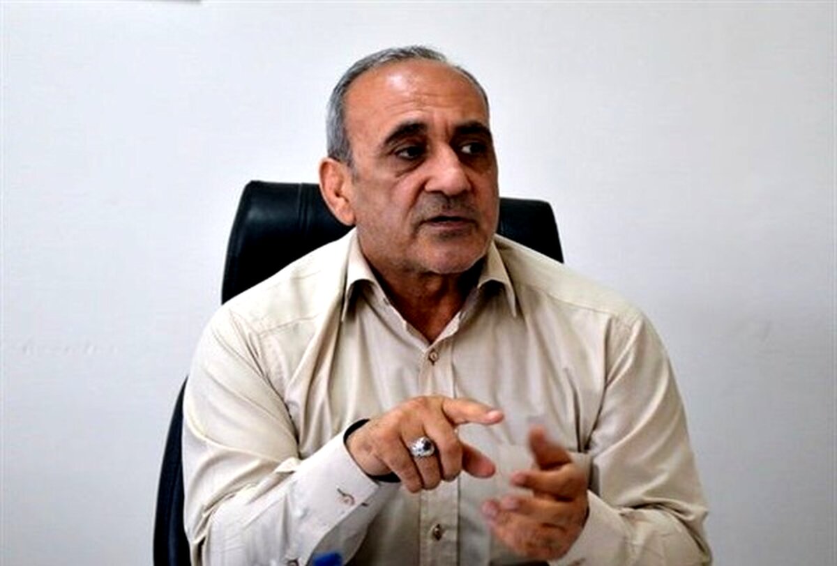 آقای گرشاسبی لطفا جلوی اینفانتینو دستتان را دراز نکنید!