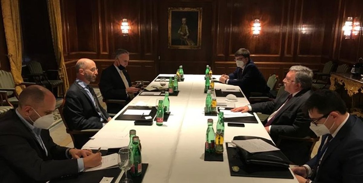 گفتوگوی روسیه و آمریکا پشت دربهای بسته بر سر موضوع ایران