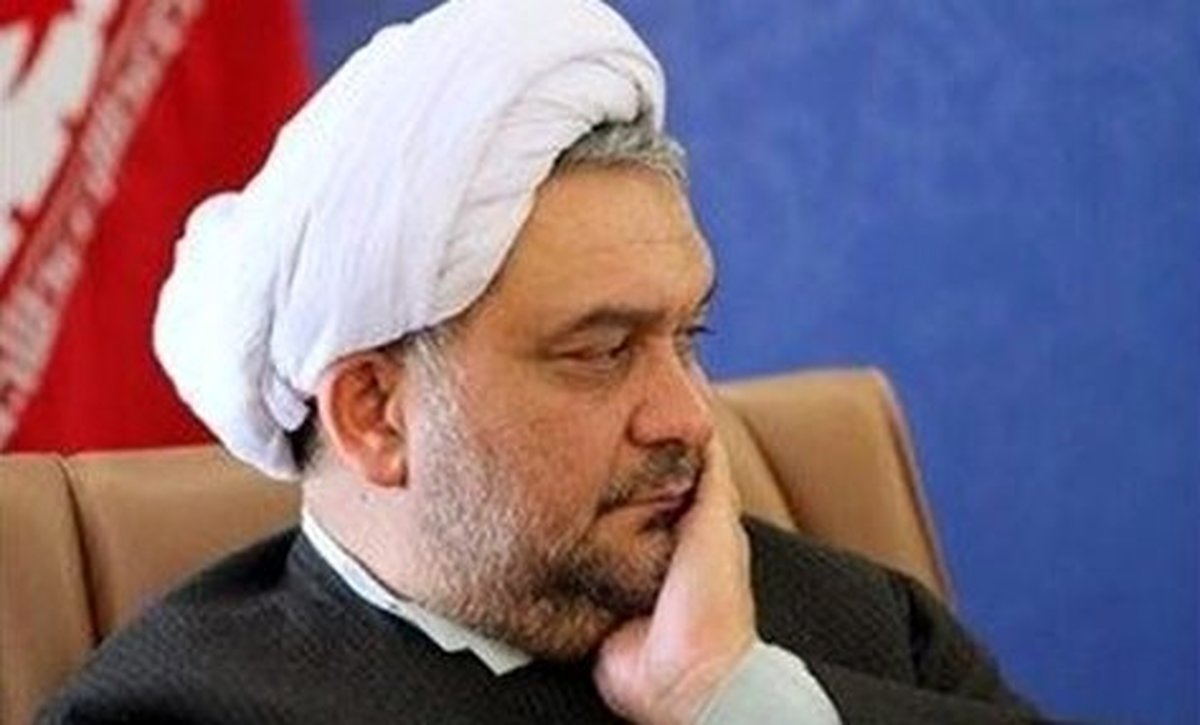عباس امیریفر: احمدینژاد برخلاف رئیسی اصلا اهل مشورت نبود