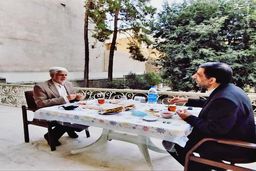 صبحانه ضرغامی با عارف