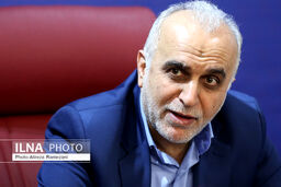وزیر اقتصاد : ایران خودرو واگذار می‌شود