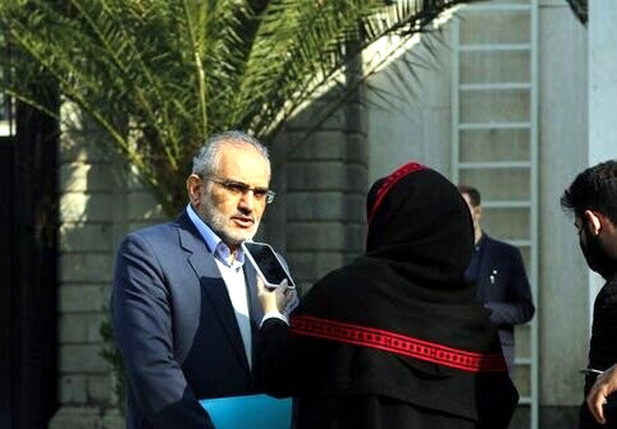 معاون پارلمانی رئیسی: نمایندگان، «مماشات و رودربایستی» با دولت ندارند