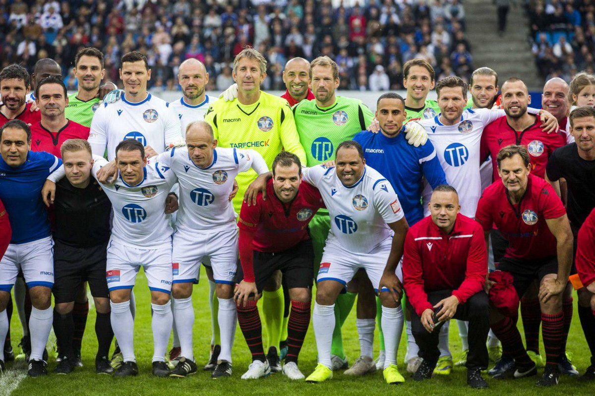 بازی مهدوی کیا در دیدار خداحافظیفاندرفارت دراستادیوم هامبورگ + تصاویر