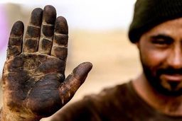 وضعیت معیشت کارگران بحرانی است