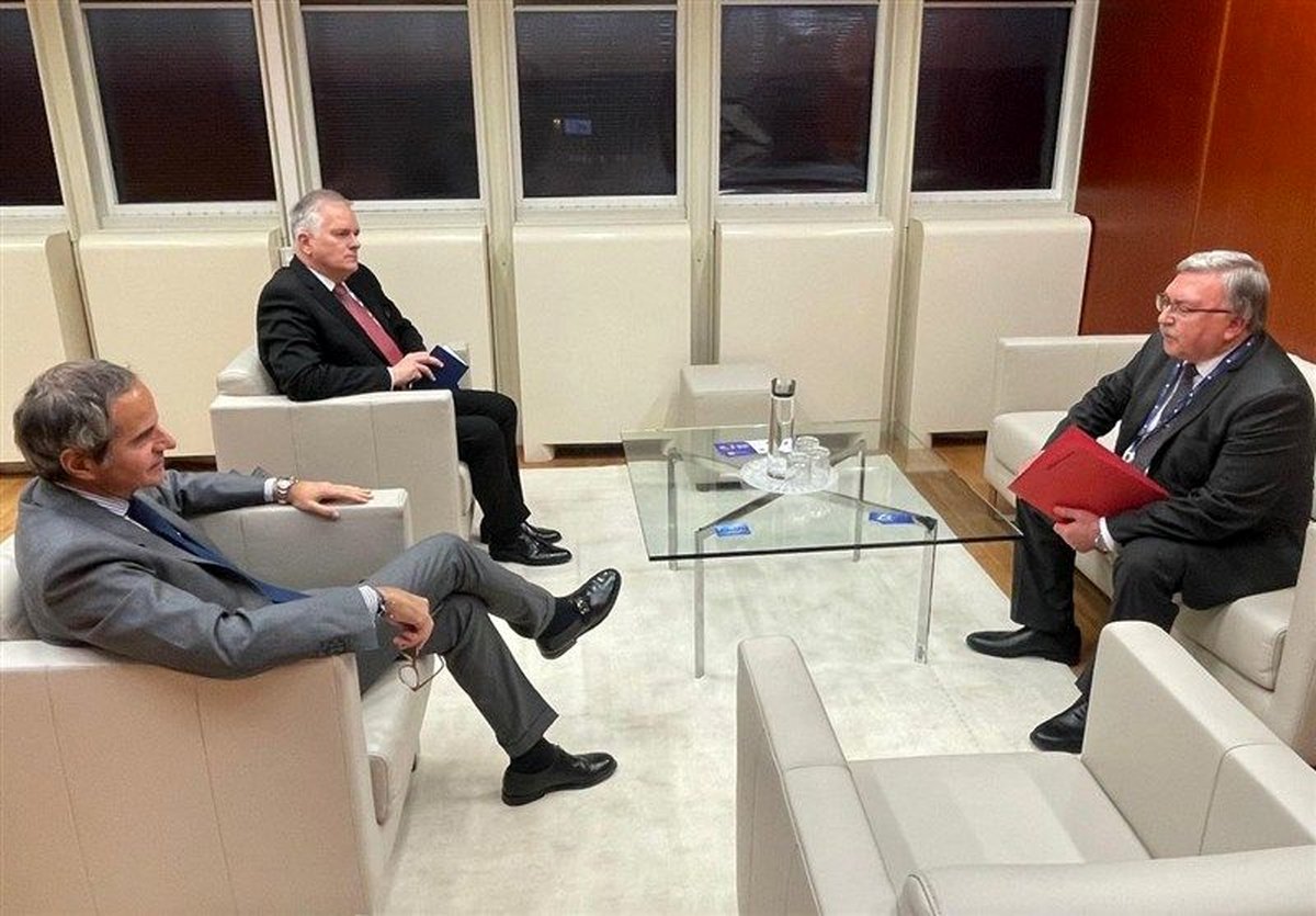 نشست اولیانوف و گروسی درباره ایران