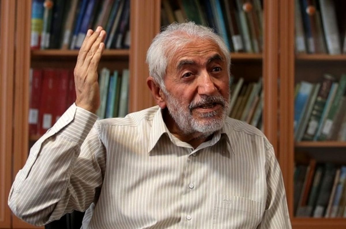 سوپرانقلابیها از ابتدای انقلاب تا کنون به روایت غرضی