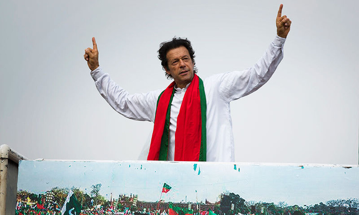 المانیتور: پیش بینی نمیشود میانجی گری عمران خان بین تهران و ریاض نتیجه بدهد