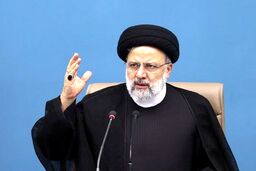 اجرای کامل مفاد قانون اساسی، ضامن استقلال، آزادی و رفع مشکلات مردم است