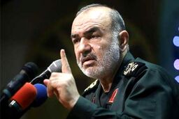 سردار سلامی: بعد از هزار و 400 سال خورشید پرفروغ اسلام از ایران سربرآورده است و هندسه قدرت در جهان با نام اسلام در حال تغییر است