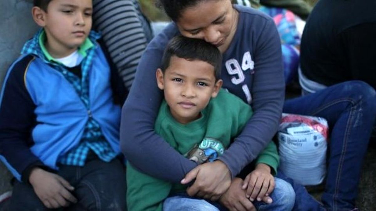  آمریکا در حال تبدیل شدن به کشور فاشیستی است