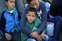  آمریکا در حال تبدیل شدن به کشور فاشیستی است