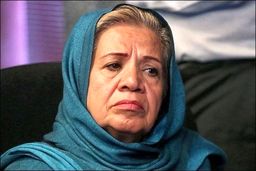 گیتی معینی و افشاگری در باره دماغ هنرپیشه ها! 