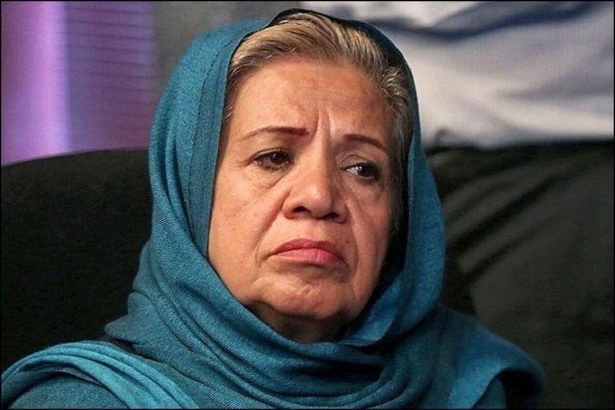 گیتی معینی و افشاگری در باره دماغ هنرپیشه ها! 