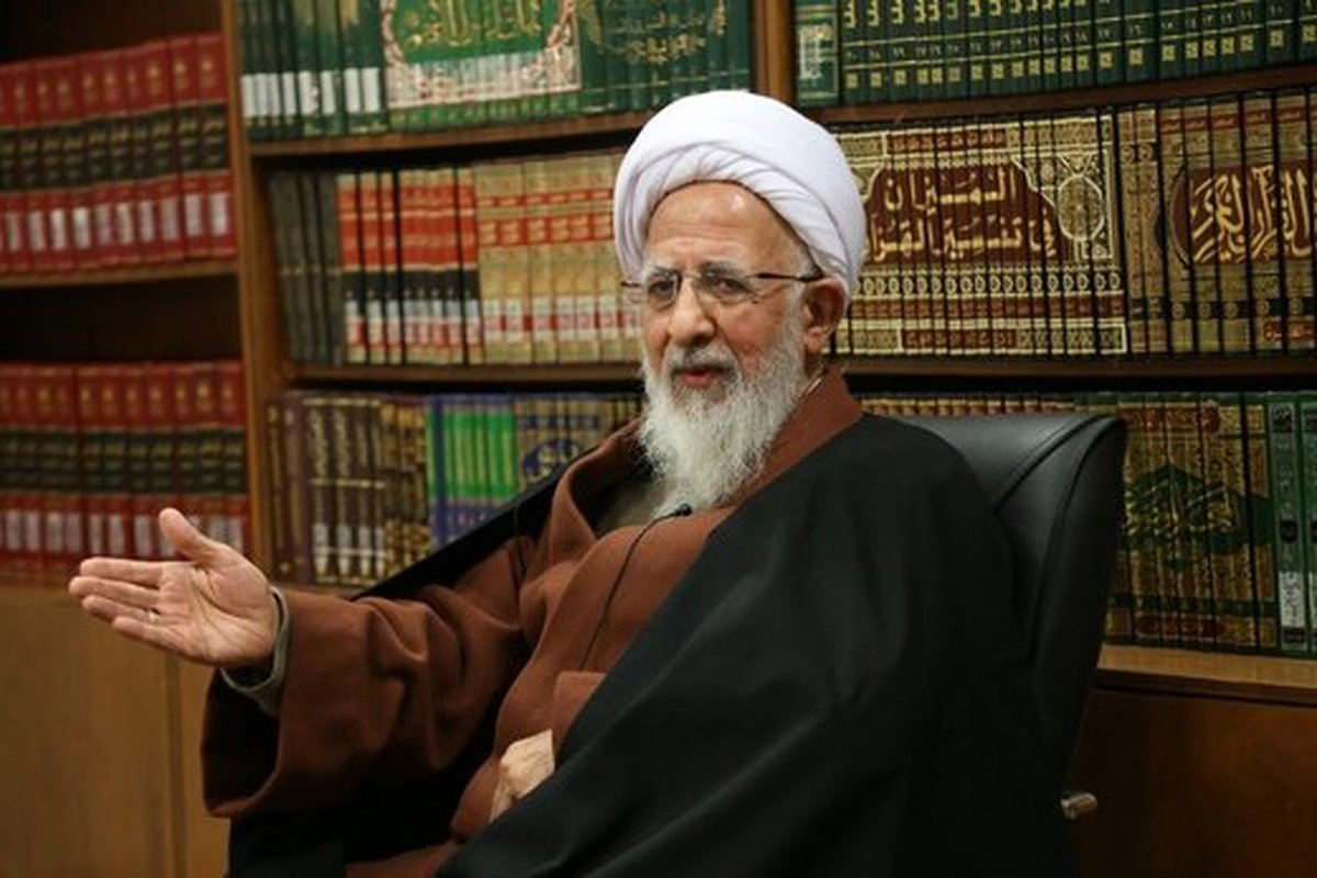 آیتالله جوادی آملی، توییت فوتبالی زد