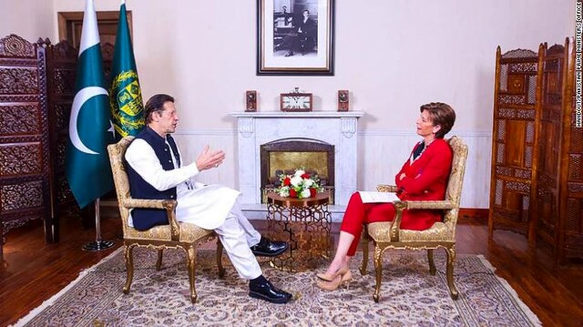 عمران خان: جهان باید به طالبان وقت بدهد