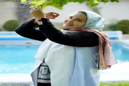 سر و وضع بهاره رهنمارو ببین تو کربلا | خانم بازیگر انگار داره میره عروسی  