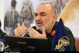 اتمام حجت فرمانده کل سپاه : آتش اصلی نیروهای مسلح ایران را در دریا و آسمان خواهید دید