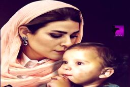 حلقه دادن همایون شجریان به سحر دولتشاهی در جمع | رفتار عجیب سحر دولتشاهی بعد از دیدن سورپرایزش