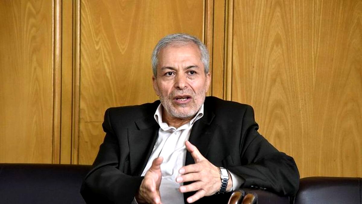 محمود میرلوحی: اگر ناطق نوری نامزد شود، ردصلاحیت می‌شود/ مردم از اصلاح‌طلبان نمی‌پذیرند که با نامزد ائتلافی وارد میدان شوند/ کارگزاران از لاریجانی حمایت کند، راهش از اصلاح‌طلبان جدا می‌شود