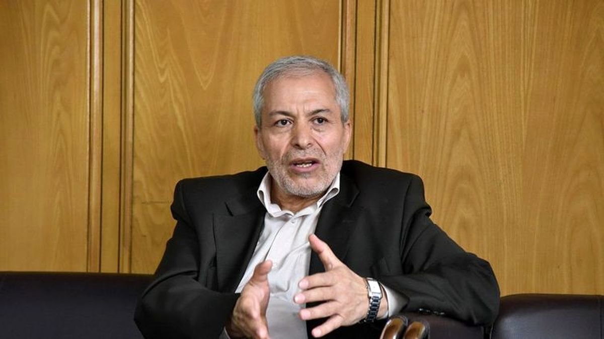محمود میرلوحی: اگر ناطق نوری نامزد شود، ردصلاحیت میشود/ مردم از اصلاحطلبان نمیپذیرند که با نامزد ائتلافی وارد میدان شوند/ کارگزاران از لاریجانی حمایت کند، راهش از اصلاحطلبان جدا میشود