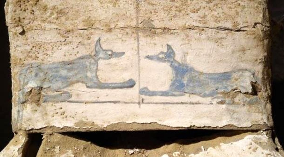 کشف چندین مومیایی مصری در نزدیکی قدیمیترین هرم جهان