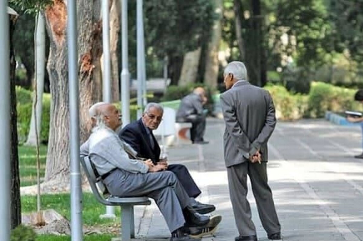 بازنشستگان چقدر پاداش می گیرند؟