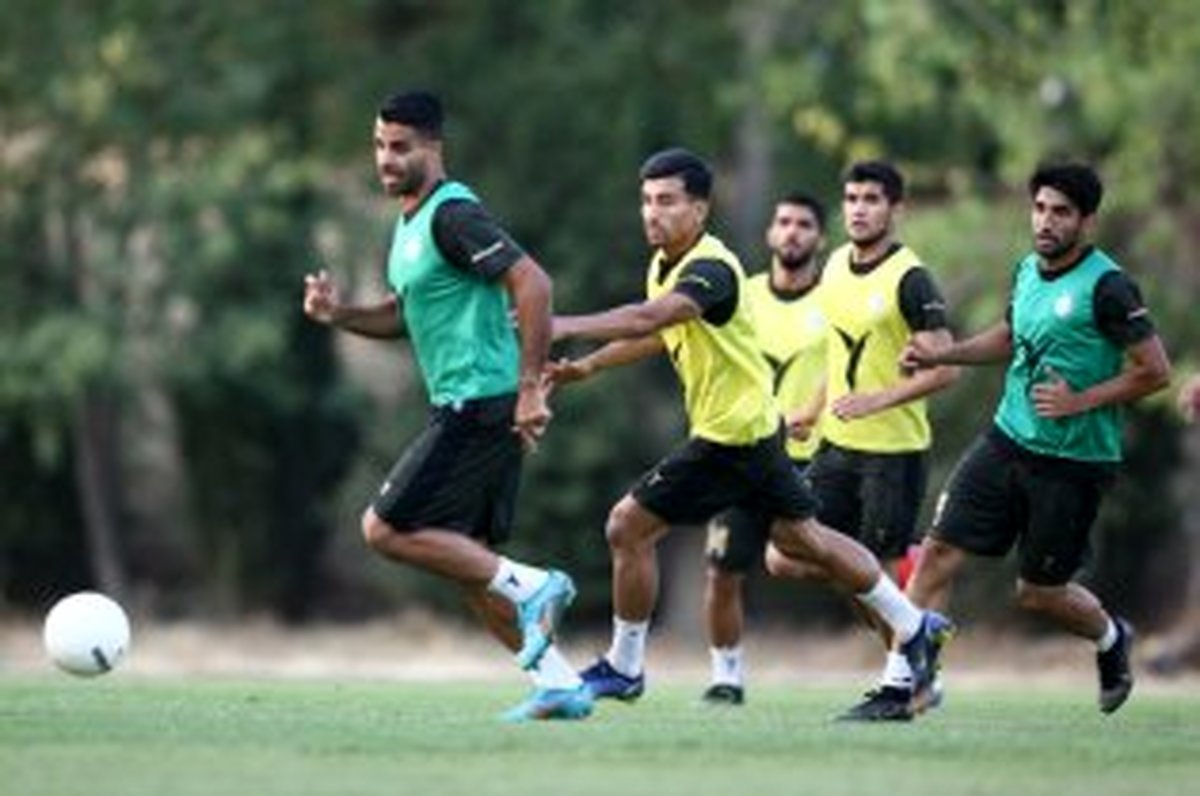 مراد مند و پیراهن خوش رنگی که از دستش گرفتند