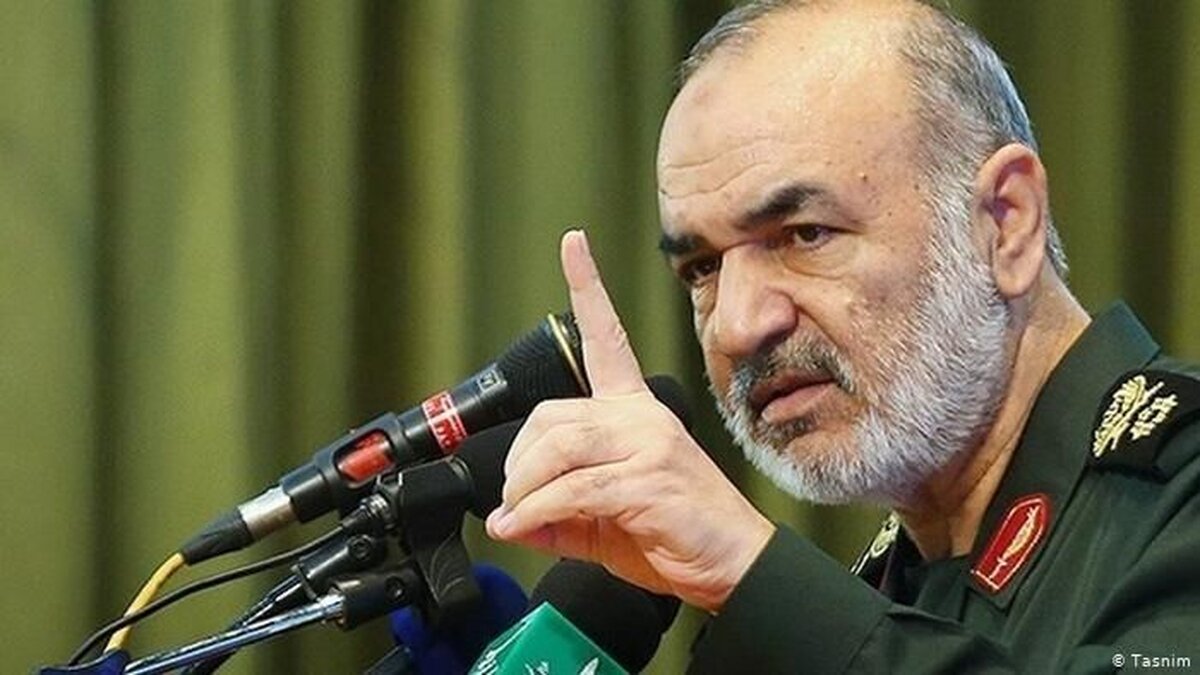 فرمانده سپاه هیچ صفحه‌ای در فضای مجازی ندارد