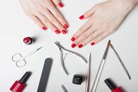 آموزش طراحی ناخن، آموزش کاشت ناخن